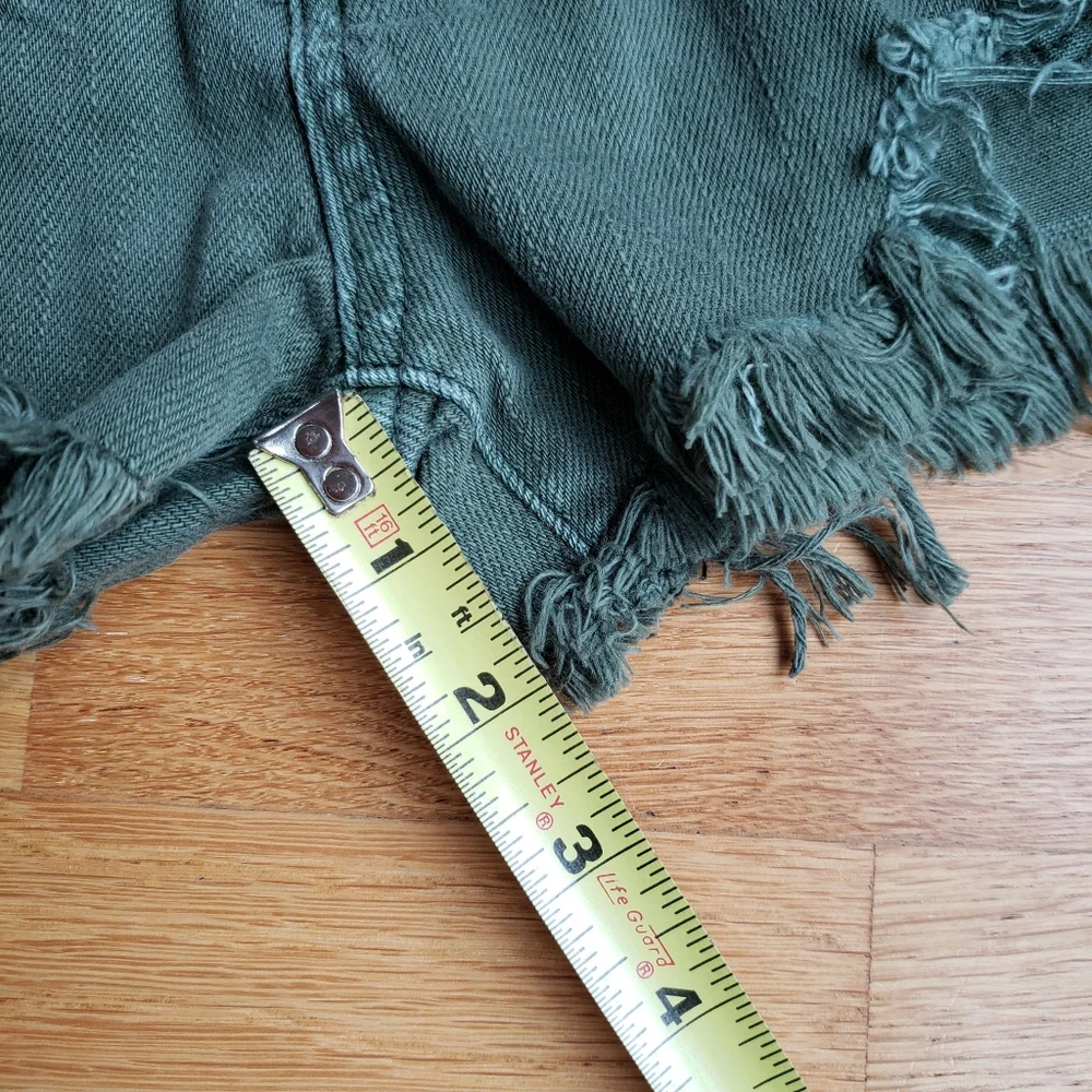 Free People Distressed Grunge Shorts Army Green - Picture 9 of 11